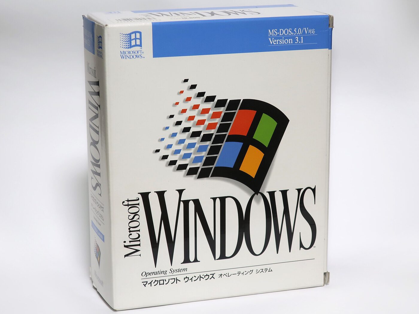 A Japanese-language retail cardboard box for Microsoft Windows Operating System version 3.1, photographed against a plain background.